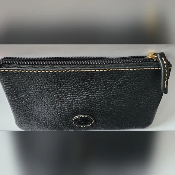Dooney ID Black Zip Pouch Set